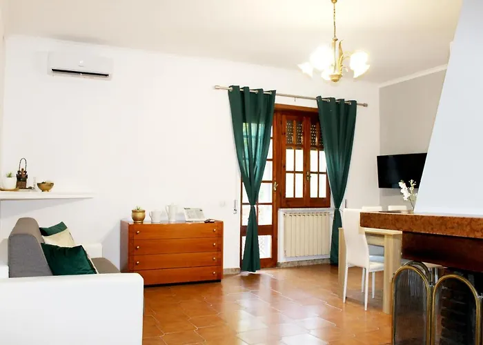 Sandro * فيوميتشينو